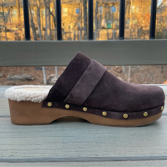 NWOB Vince Camuto Canzenee Sherpa Clogs in Rootbeer Suede size 9 - Picture 11 of 16